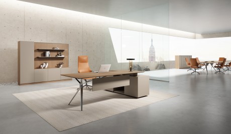 Venice Executive Table