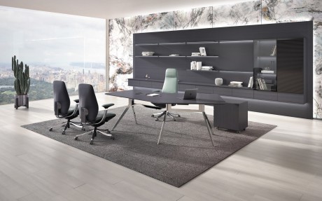 Leeds Executive Table