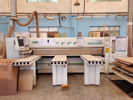 Material Cutting Machine