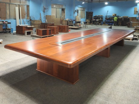 新中式厚台面会议台