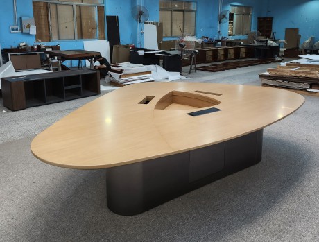 三角形圆角会议台