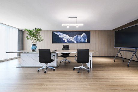 A Large State-owned Investment Company in Hunan