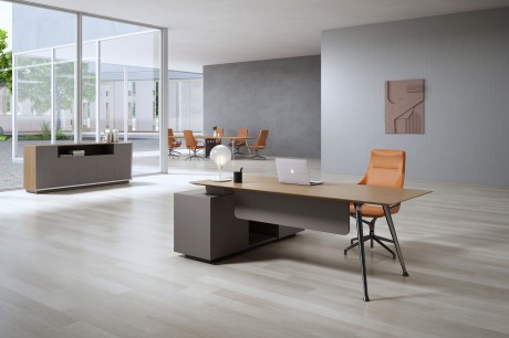 NEW Barcelona Executive Table