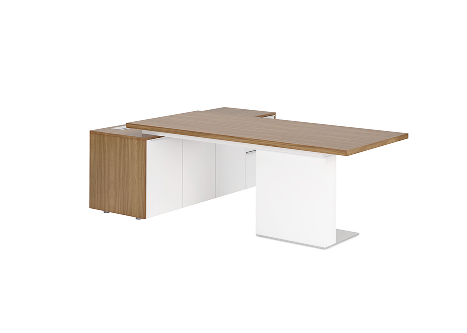 Vienna Executive Table
